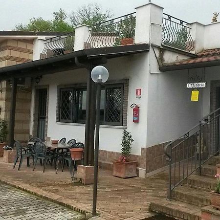 Agriturismo Borgo Nuovo Sant'Agata Dei Goti Hotel Migliara-San Silvestro Ngoại thất bức ảnh