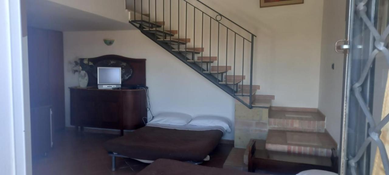 Agriturismo Borgo Nuovo Sant'Agata Dei Goti Hotel Migliara-San Silvestro Ngoại thất bức ảnh